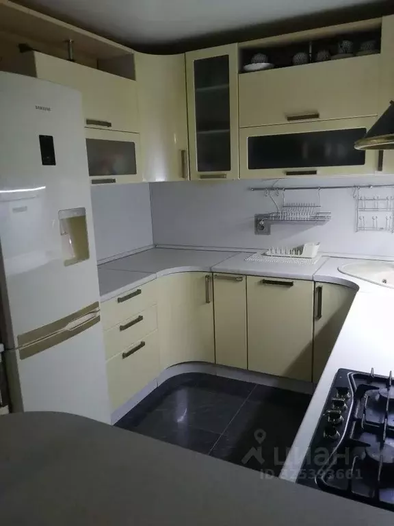 3-к кв. Новгородская область, Боровичи ул. Софьи Перовской, 86Б (88.0 ... - Фото 1