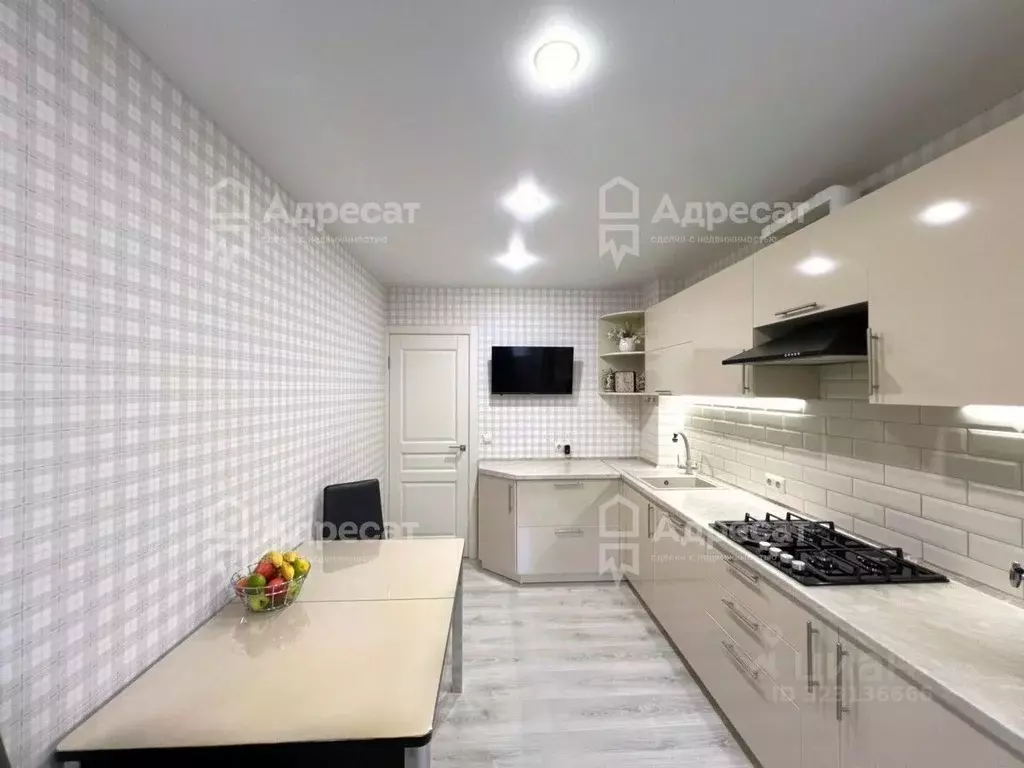 3-к кв. Волгоградская область, Волгоград бул. 30-летия Победы, 60А ... - Фото 2