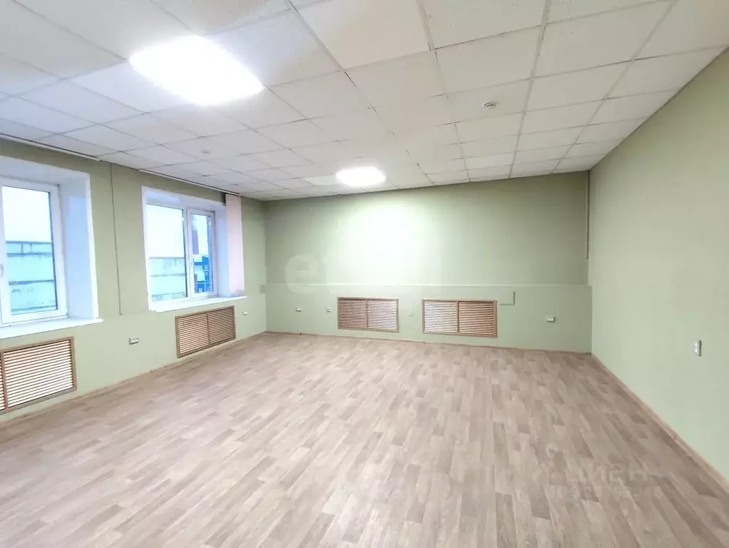 Офис в Курганская область, Курган просп. Машиностроителей, 36 (35 м) - Фото 1