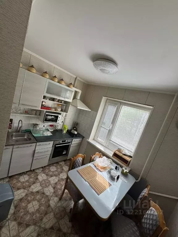 2-к кв. Ульяновская область, Ульяновск Оренбургская ул., 32 (53.0 м) - Фото 1