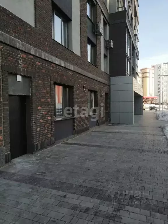 Склад в Тюменская область, Тюмень ул. Фармана Салманова, 16 (3 м) - Фото 1