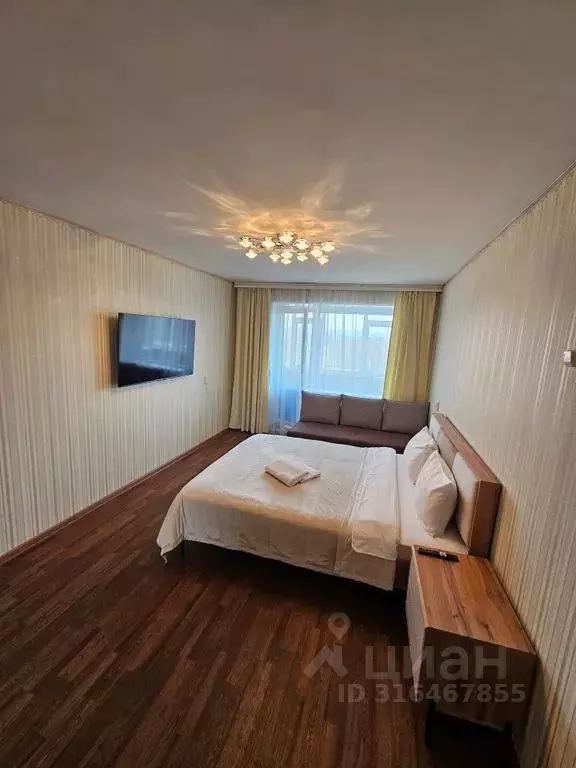 1-к кв. Камчатский край, Елизово ул. 40 лет Октября, 12 (34.0 м) - Фото 0