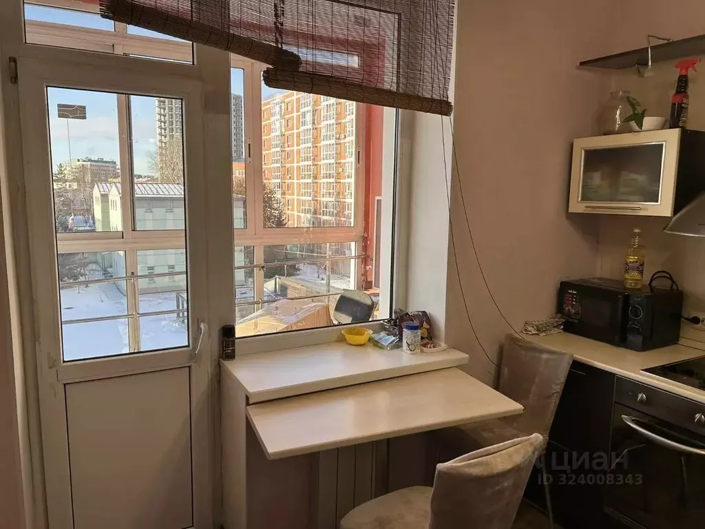 1-к кв. Иркутская область, Иркутск Амурский проезд, 16 (42.0 м) - Фото 1