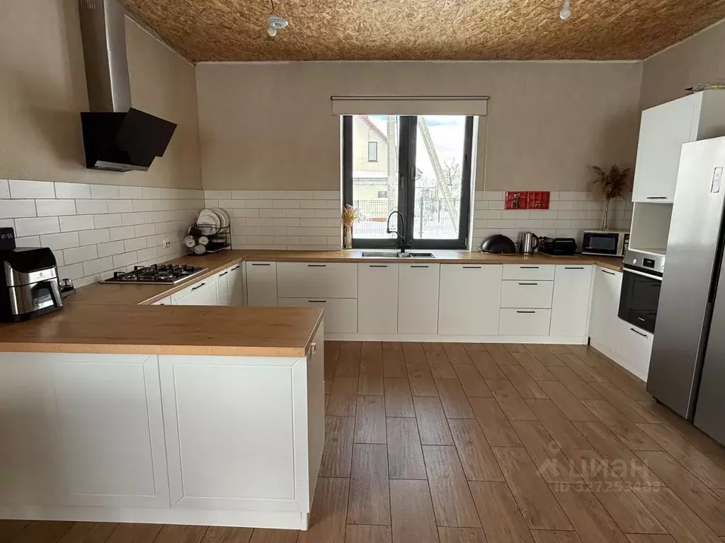 Дом в Калининградская область, Гурьевский муниципальный округ, пос. ... - Фото 2