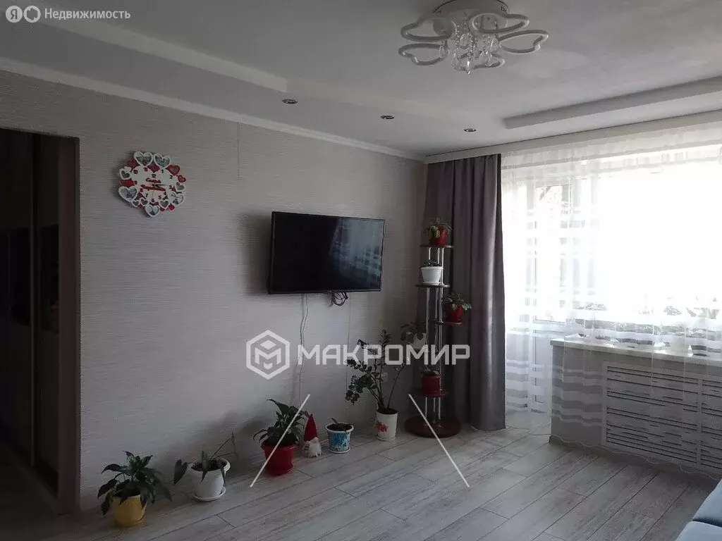 3-комнатная квартира: Кунгур, улица Космонавтов, 7 (65.4 м) - Фото 1