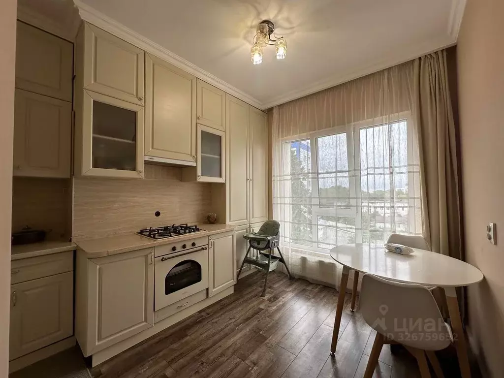 2-к кв. Кабардино-Балкария, Нальчик ул. Затишье, 5 (52.0 м) - Фото 1