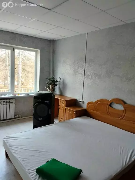 Дом в посёлок городского типа Уптар, Вилюйская улица, 1 (130 м) - Фото 1