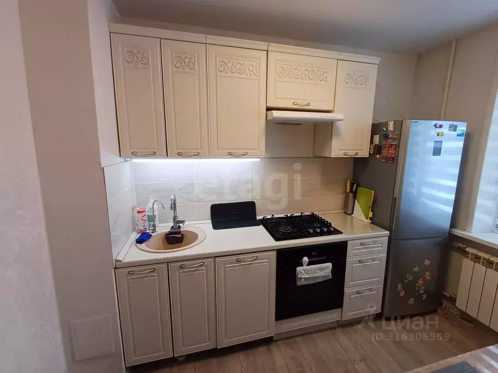 3-к кв. Коми, Усинск ул. Мира, 17 (65.0 м) - Фото 0