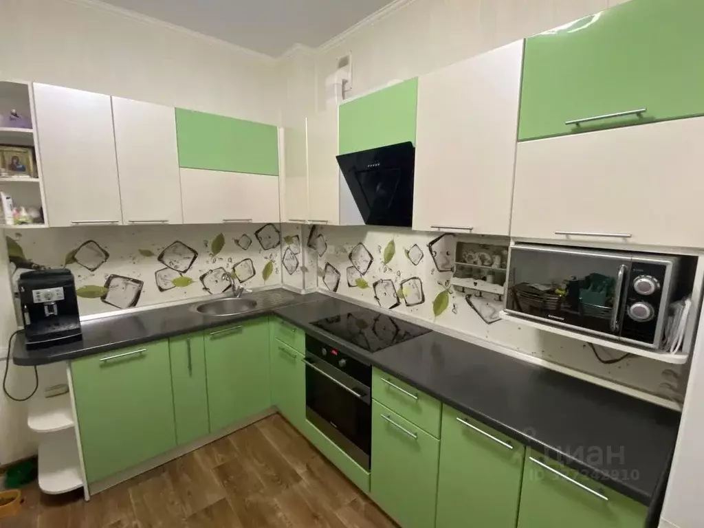 2-к кв. Ямало-Ненецкий АО, Ноябрьск Магистральная ул., 103 (51.4 м) - Фото 1