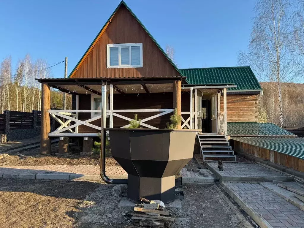 Дом в Красноярский край, Красноярск Радужная ул., 33 (85 м) - Фото 1