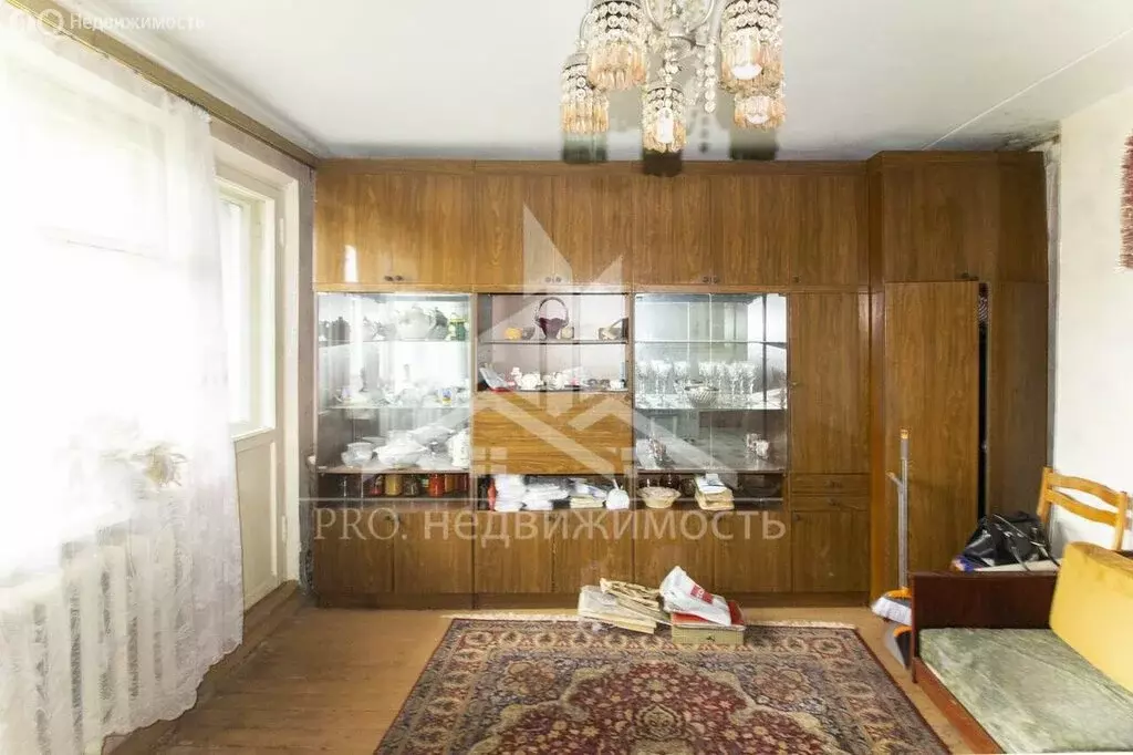 2-комнатная квартира: Нижний Тагил, улица Металлургов, 54 (43.5 м) - Фото 0