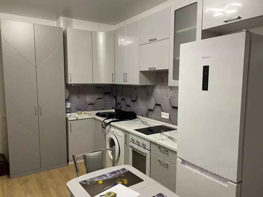 Студия Москва Сосенское поселение, просп. Куприна, 38к2 (19.7 м) - Фото 0