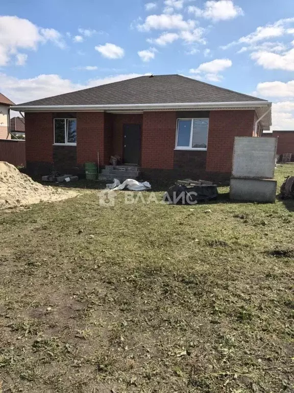 Дом в Белгородская область, Белгородский район, Пушкарское с/пос, с. ... - Фото 1
