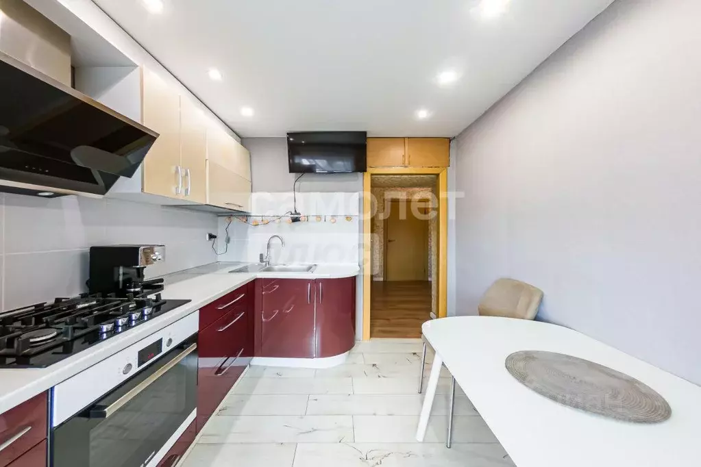 Квартира, 2 комнаты, 50.5 м - Фото 0