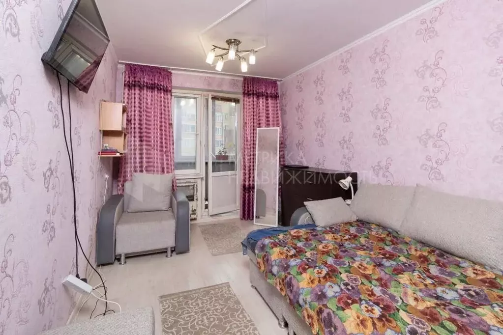 1-к кв. Тюменская область, Тюмень Молодежная ул., 70А (31.6 м) - Фото 1