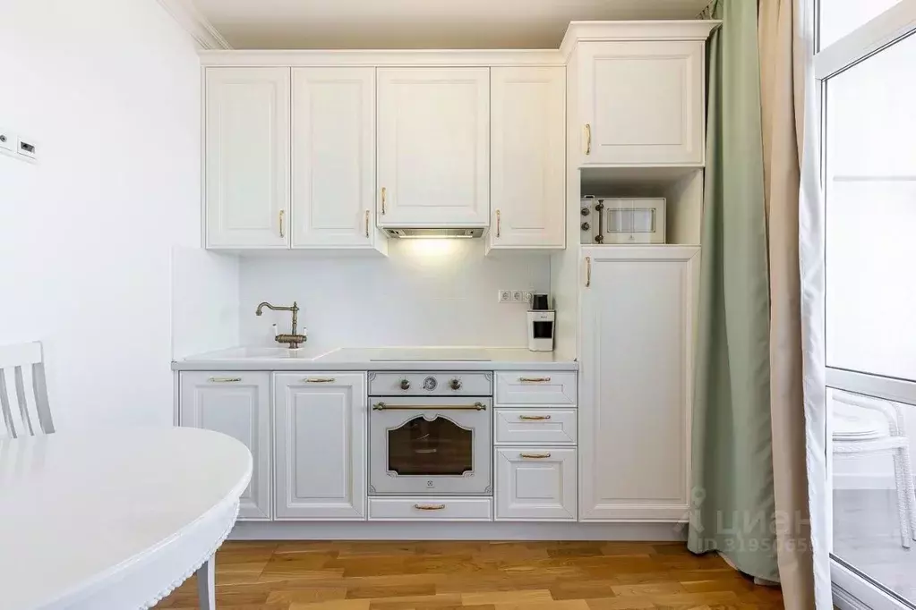 2-к кв. Краснодарский край, Сочи Центральный мкр, ул. Кубанская, 12Б ... - Фото 1