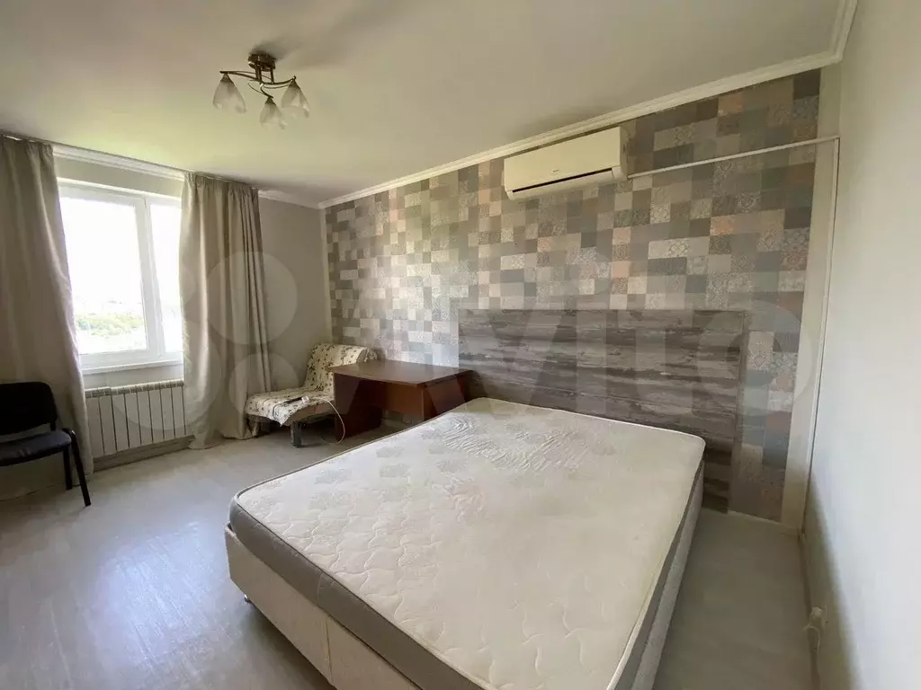 Комната 25 м, 1/1 эт. - Фото 1