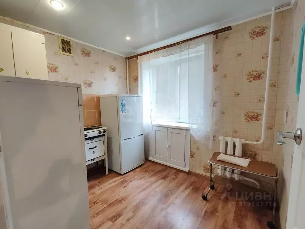 2-к кв. Саратовская область, Балашов Нефтяная ул., 54А (43.0 м) - Фото 1