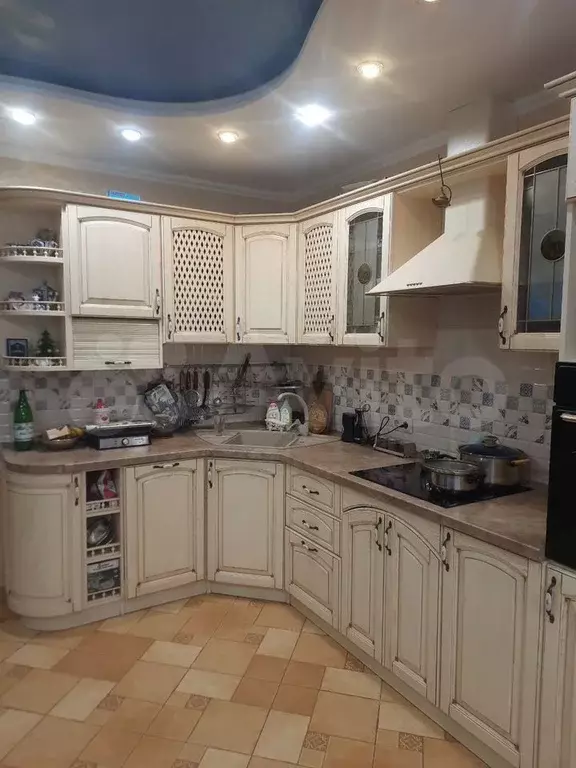 3-к. квартира, 81,5 м, 13/17 эт. - Фото 0
