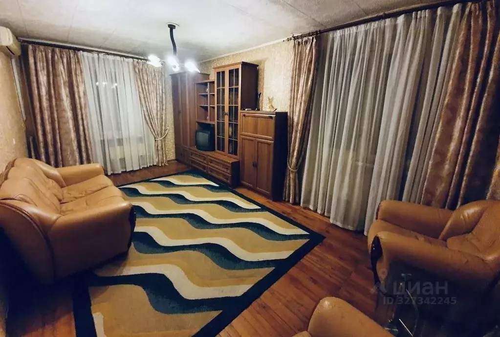 2-к кв. Московская область, Электросталь ул. Журавлева, 17а (50.0 м) - Фото 2