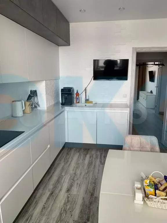 2-к. квартира, 66 м, 9/9 эт. - Фото 1