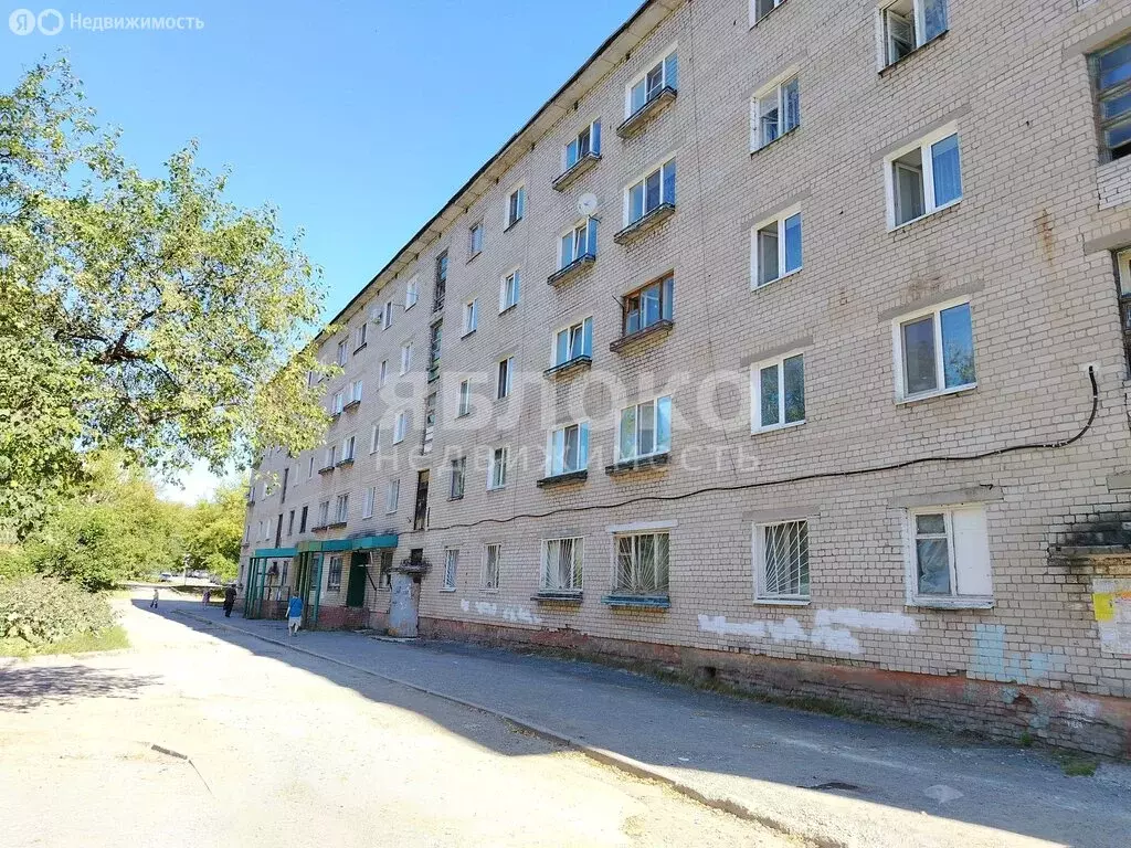 Квартира-студия: Березники, улица Ломоносова, 131 (12.4 м) - Фото 0
