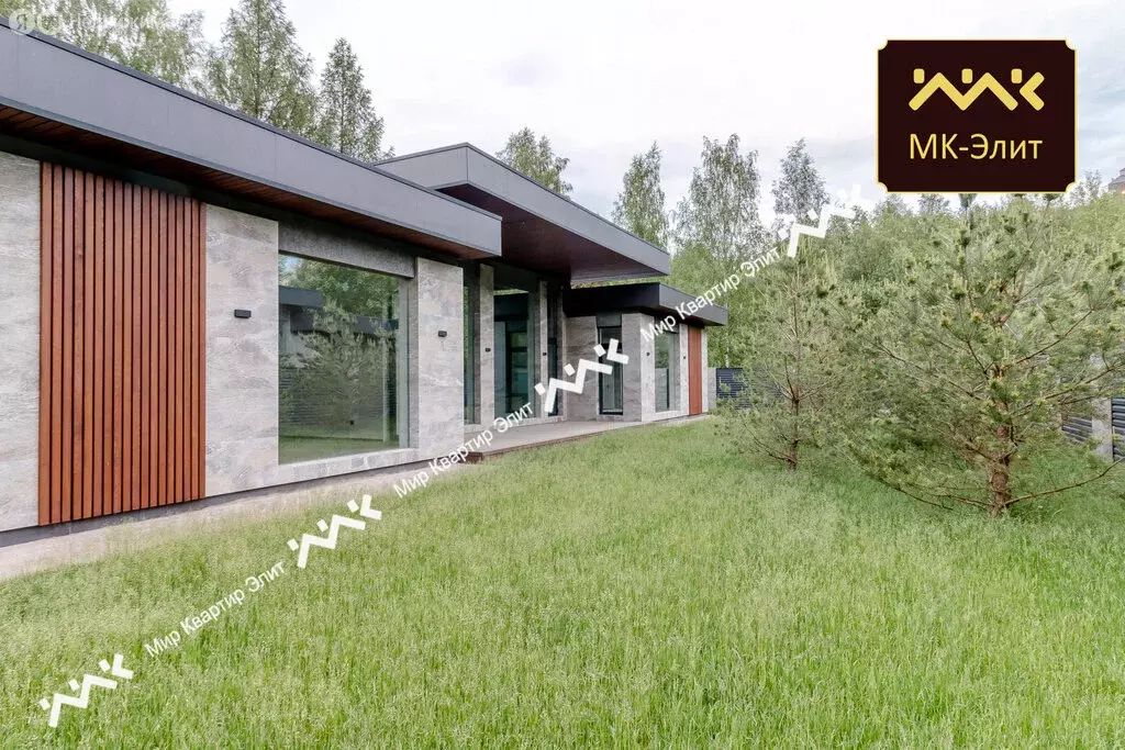 Дом в Санкт-Петербург, Ушковская улица, 6 (350 м) - Фото 1