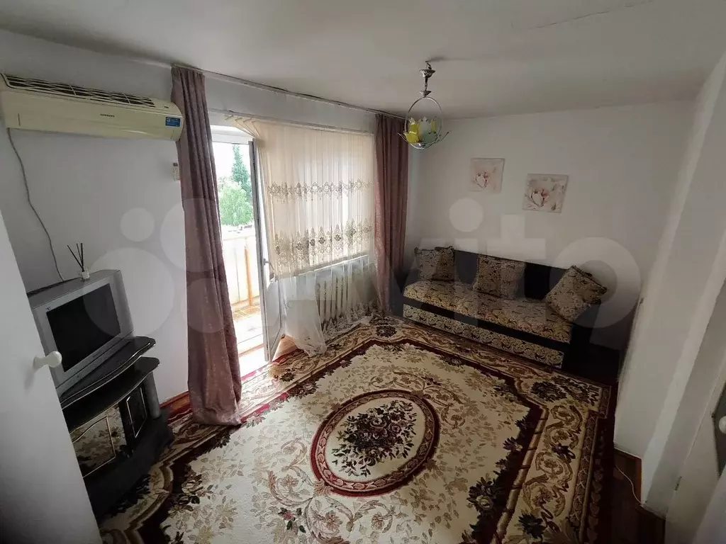 2-к. квартира, 40 м, 5/5 эт. - Фото 0