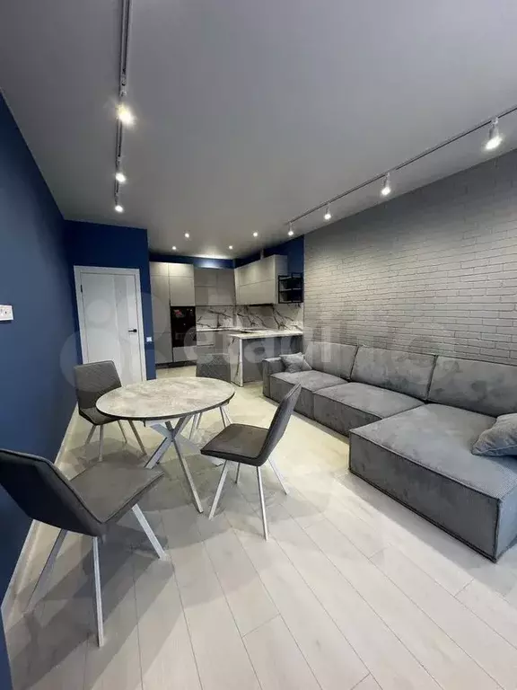 2-к. квартира, 60 м, 8/18 эт. - Фото 0