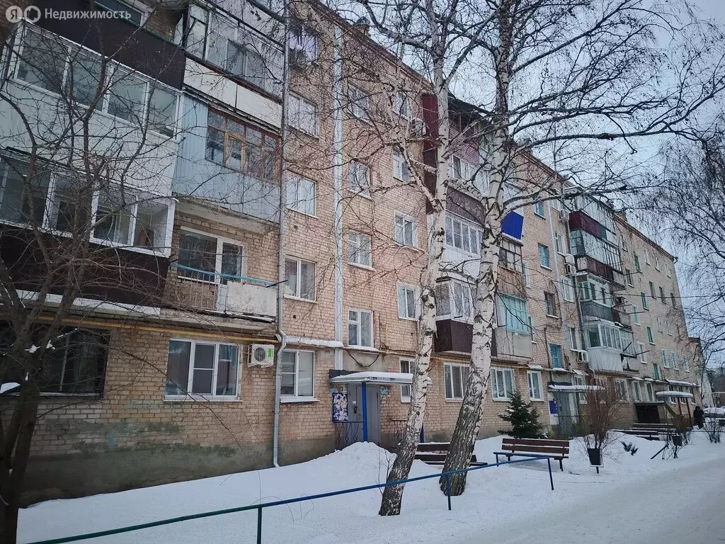 4-комнатная квартира: Бузулук, 2-й микрорайон, 14 (60.5 м) - Фото 1