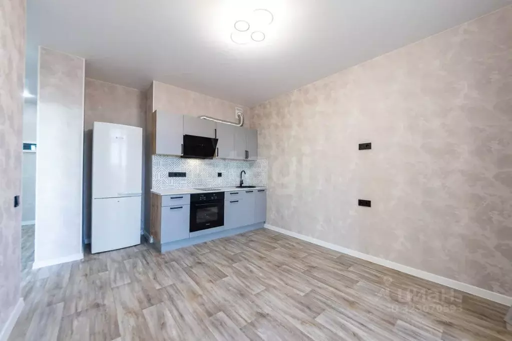 2-к кв. Хабаровский край, Хабаровск ул. Карла Маркса, 144А/3 (37.3 м) - Фото 1