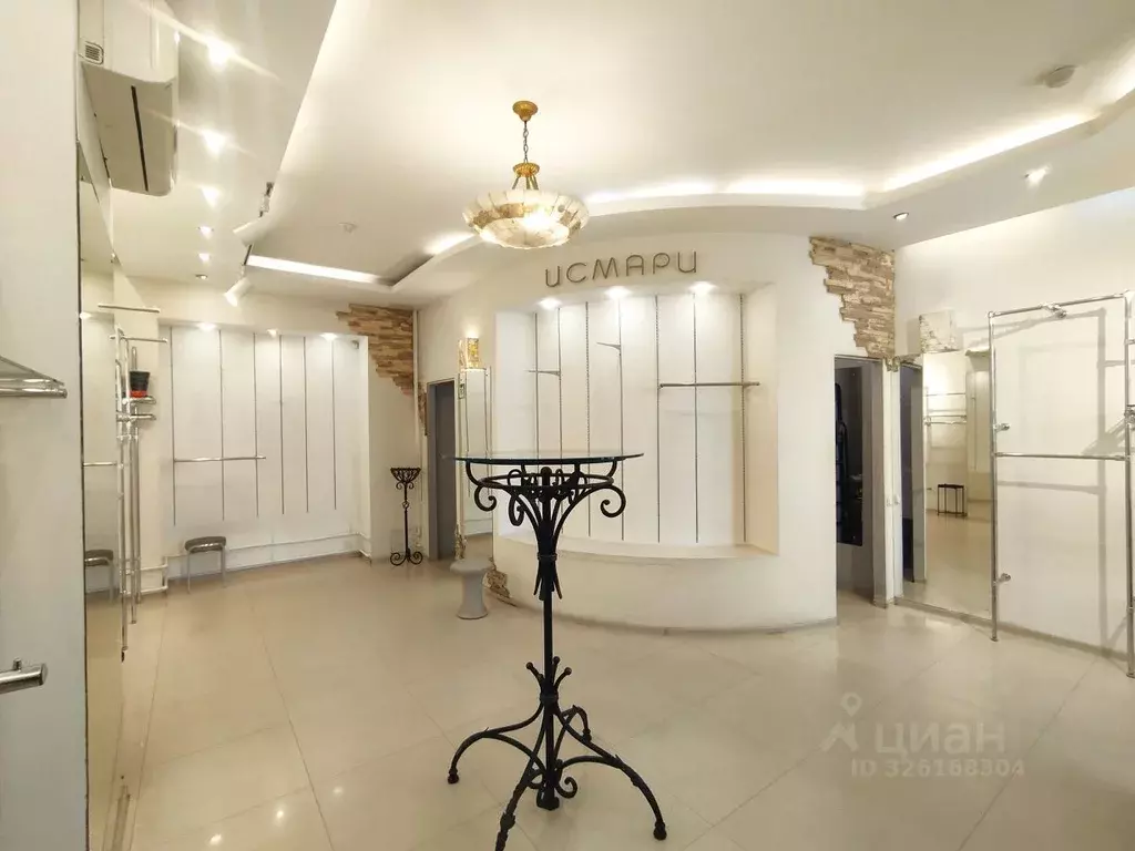 Помещение свободного назначения в Хабаровский край, Хабаровск ул. ... - Фото 1