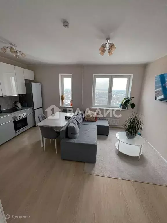 Продаётся 3-к квартира, 62.3 м - Фото 0