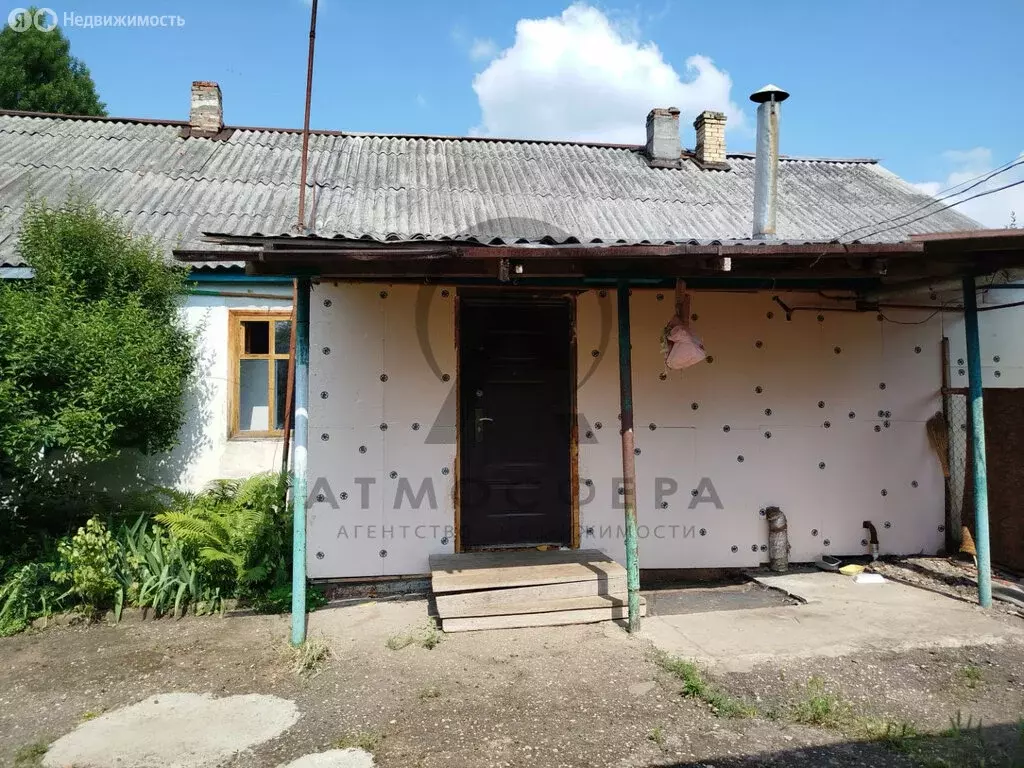 3-комнатная квартира: Апшеронск, Вокзальная улица, 11 (49.4 м) - Фото 0