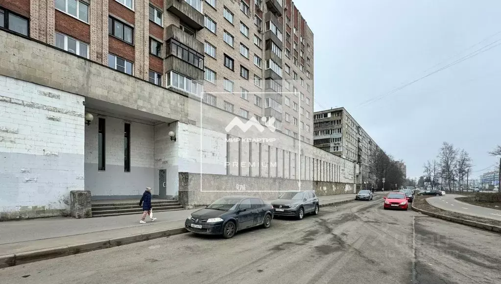 Помещение свободного назначения в Санкт-Петербург просп. Большевиков, ... - Фото 1