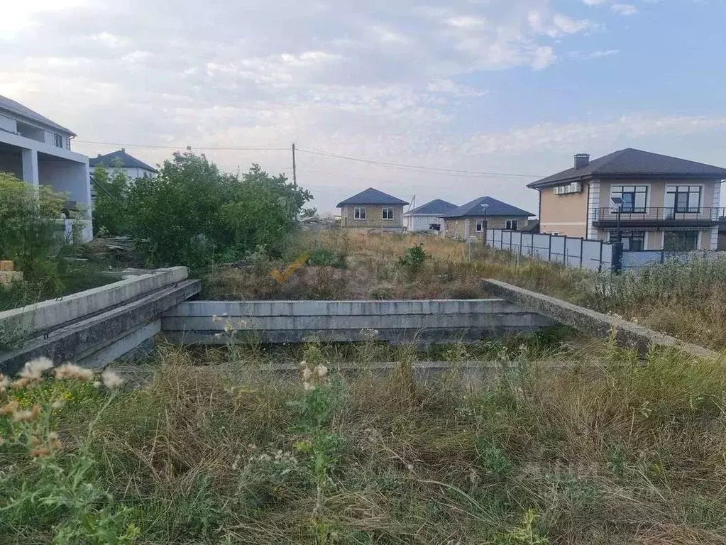 Участок в Крым, Симферопольский район, Мирновское с/пос, Дзержинец ... - Фото 1