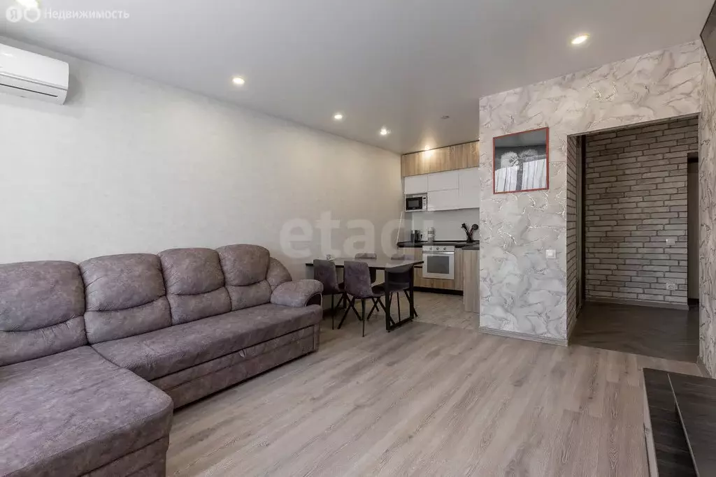 2-комнатная квартира: Барнаул, улица 280-летия Барнаула, 15 (44.1 м) - Фото 1