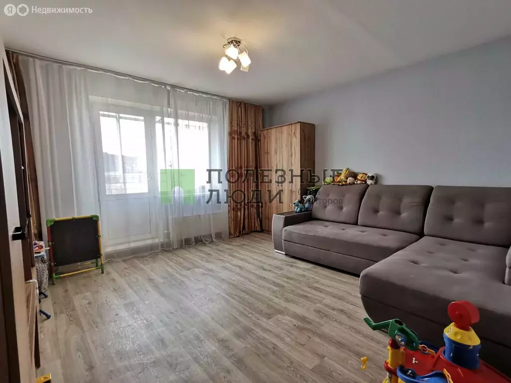 1-комнатная квартира: Красноярск, улица Калинина, 37 (46 м) - Фото 0