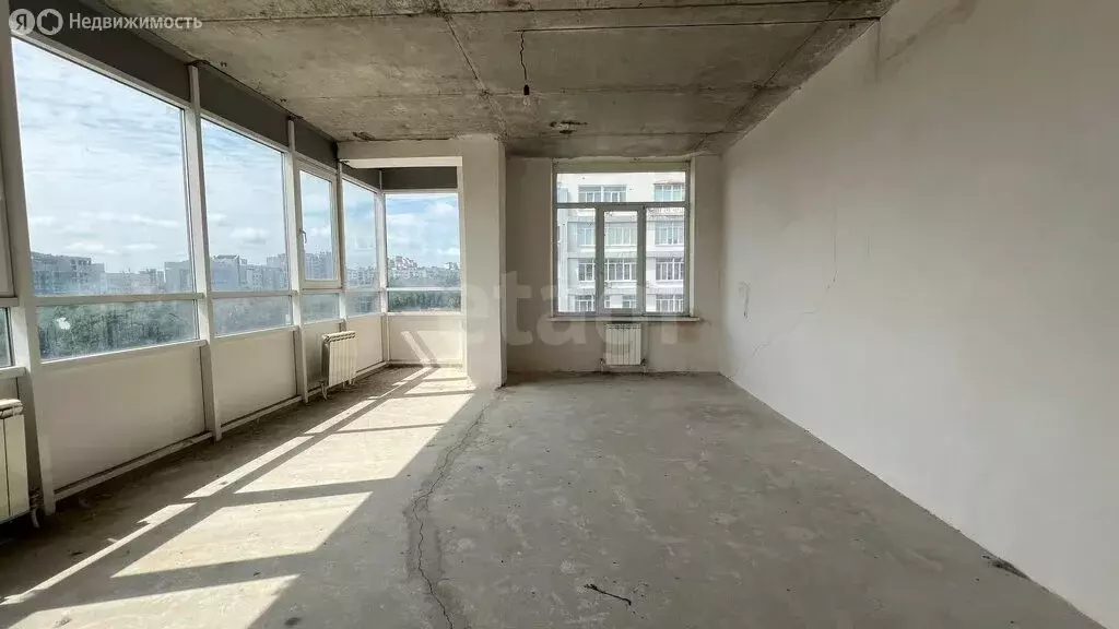 3-комнатная квартира: Белгород, Академическая улица, 23А (200 м) - Фото 0
