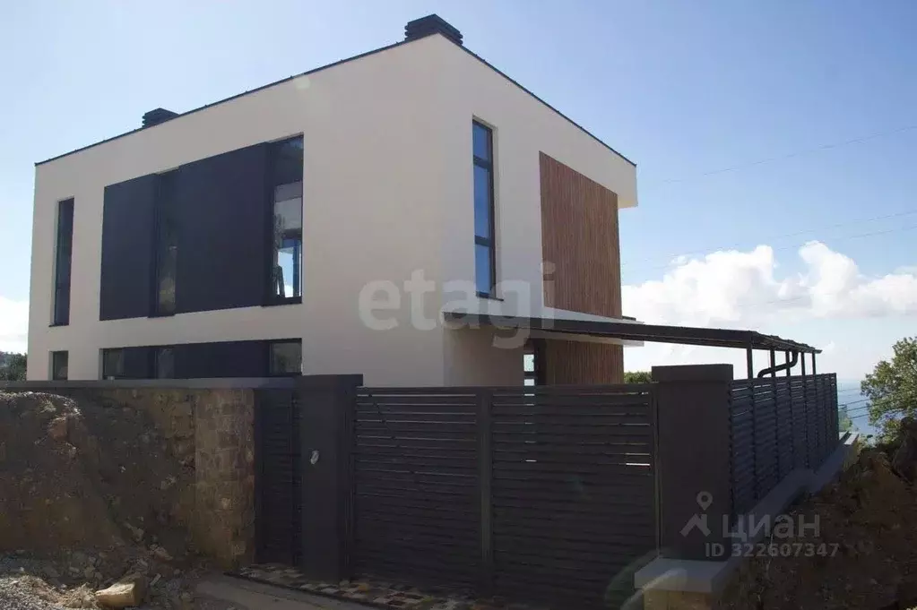 Дом в Крым, Ялта муниципальный округ, Гаспра пгт ул. Горького (191 м) - Фото 1