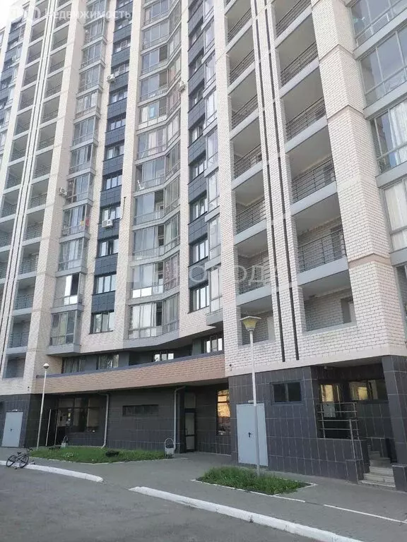 1-комнатная квартира: Новоалтайск, Октябрьская улица, 25А (37.3 м) - Фото 0