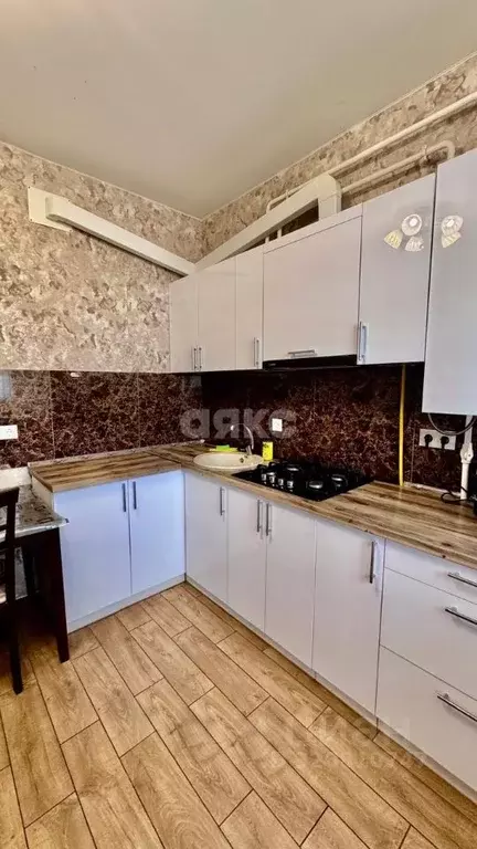 1-к кв. Крым, Симферополь ул. Батурина, 185 (38.0 м) - Фото 1