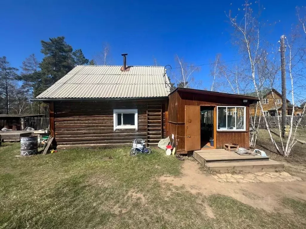 Дом в Саха (Якутия), Якутск Покровское шоссе, 9-й км (60 м) - Фото 1