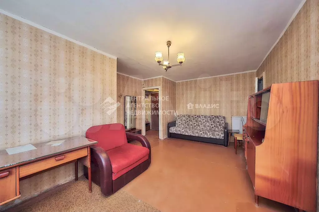 2-к. квартира, 42,5 м, 4/4 эт. - Фото 1