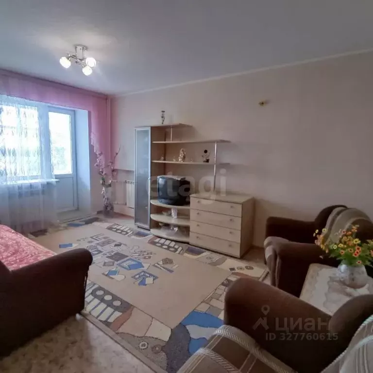 2-к кв. Кемеровская область, Юрга Ленинградская ул., 35 (47.7 м) - Фото 1