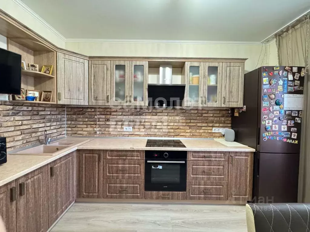 2-к кв. Брянская область, Брянск ул. Дуки, 59/11 (70.0 м) - Фото 1