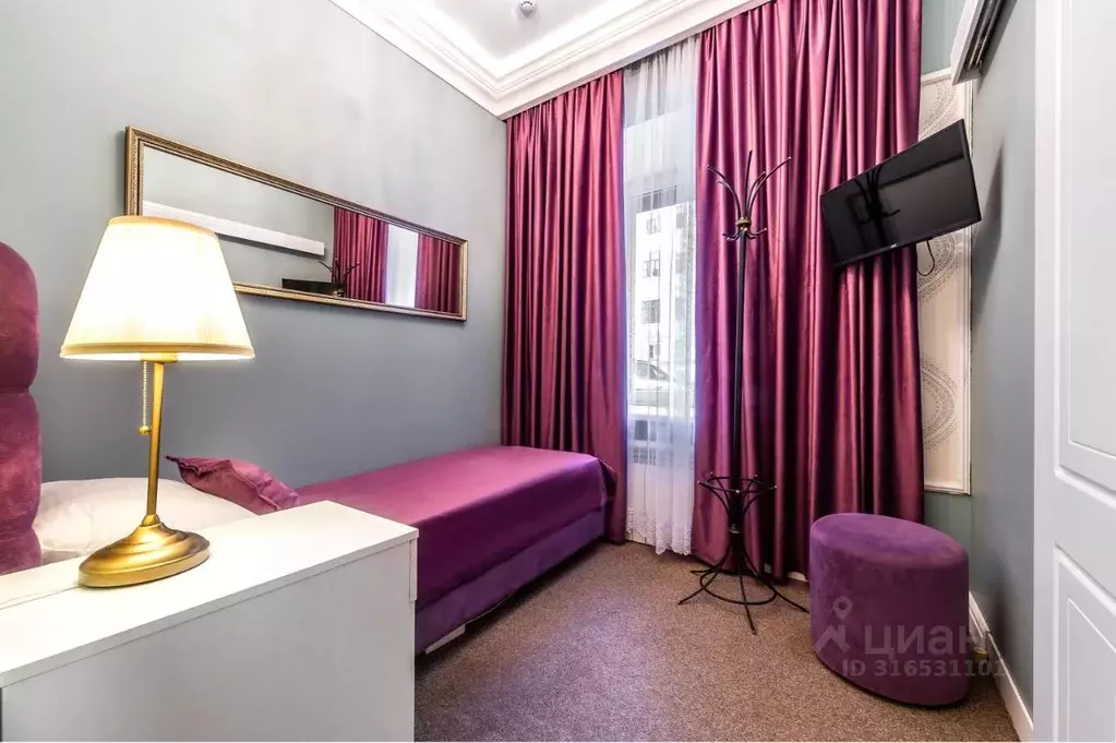 Комната Санкт-Петербург Моховая ул., 18 (12.0 м) - Фото 0