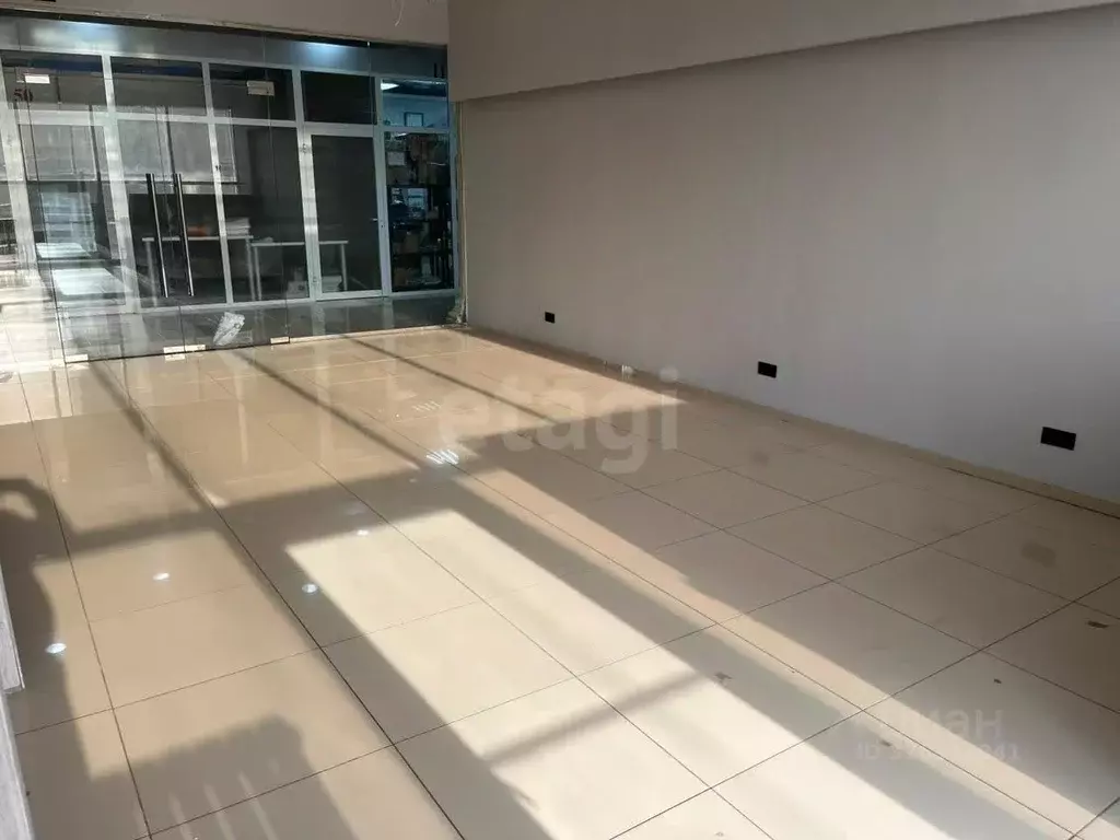 Торговая площадь в Омская область, Омск ул. Фрунзе, 1к4 (47 м) - Фото 1