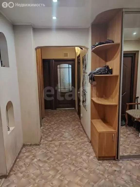 4-комнатная квартира: Якутск, улица Дзержинского, 15 (70.3 м) - Фото 2