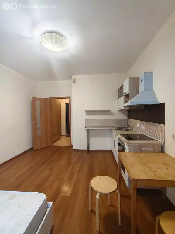 Квартира-студия: Кудрово, Европейский проспект, 11 (265 м) - Фото 1